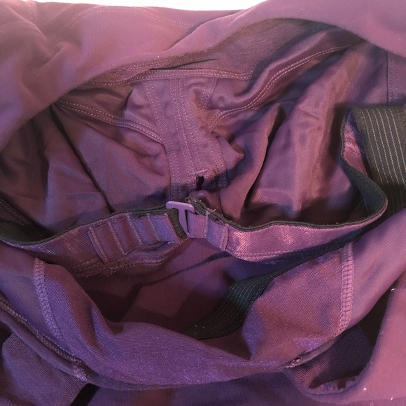 LULULEMON Built in Bra Tank Size 8 - Picture 6 of 9